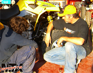MTXSports con Pedregá - Trabajando juntos modificando su quad de competición